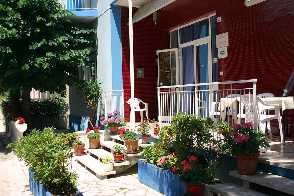 Hotel Niagara Марота Екстериор снимка