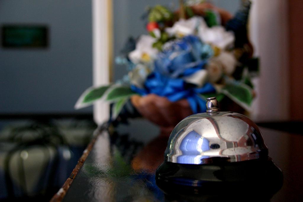 Hotel Niagara Марота Екстериор снимка