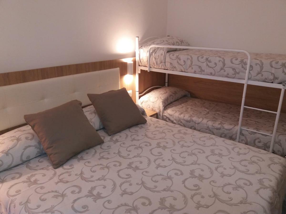 Hotel Niagara Марота Екстериор снимка